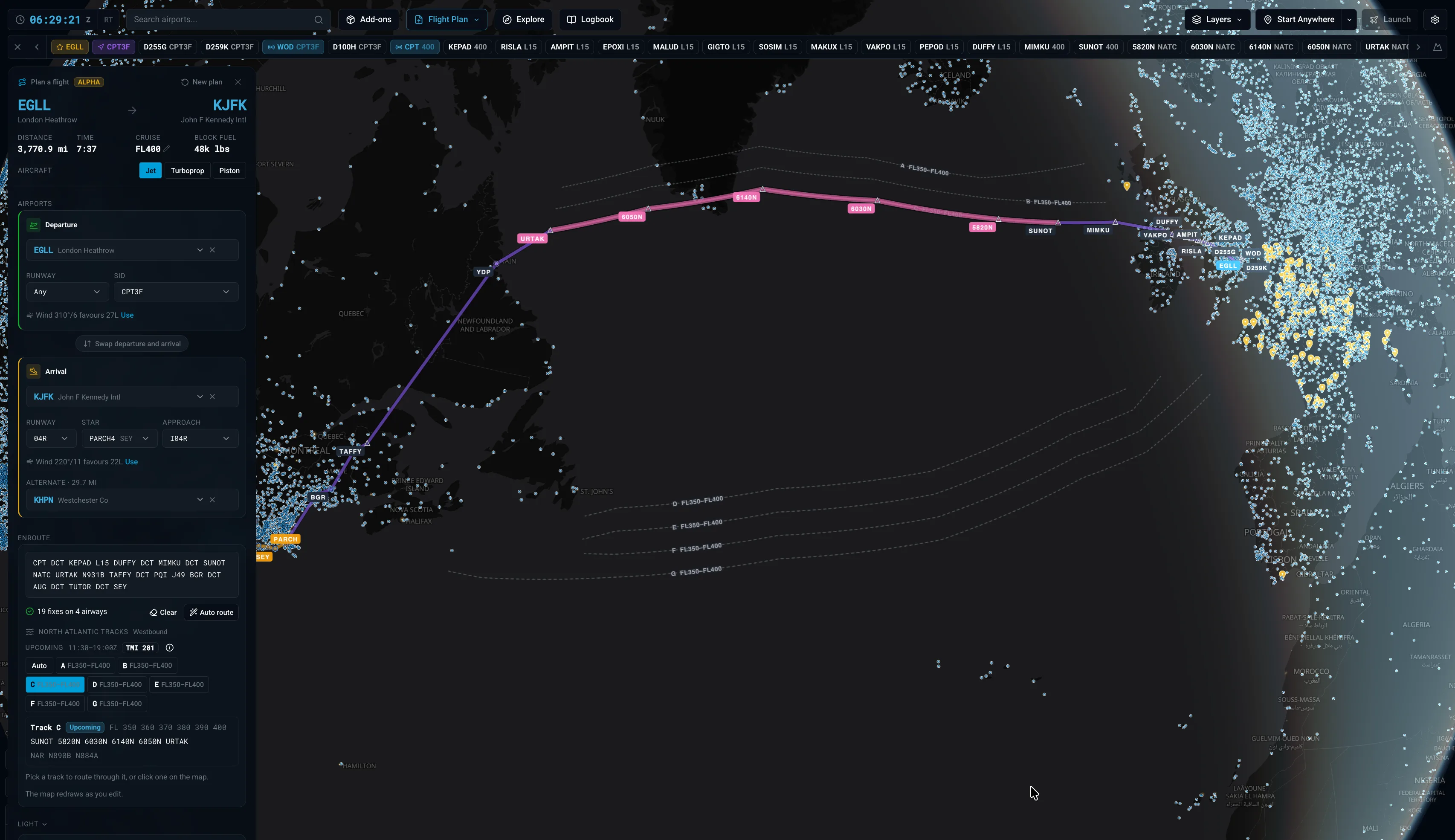 Planner routing London Heathrow to New York JFK via North Atlantic Track C, with the track picker and track overlay on the map.